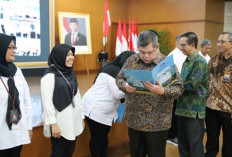 Kepala BPKP Resmi Serahkan Ratusan SK Pengangkatan PPPK Tahap Pertama   