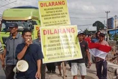 Pembangunan Trotoar Tanpa Siring Diprotes Warga 