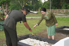 HUT TNI Ke-79 Tahun 2024, Kodim 0401 Muba Lakukan Ziarah Ke Taman Makam Pahlawan 