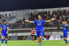  Persib Berpesta Gol, Tumbangkan Madura United 4-1 di Ratu Pamelingan
