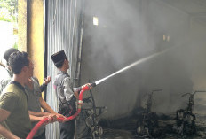 Gudang Rumah Warga Terusan Terbakar, Kerugian Ditaksir Ratusan Juta Rupiah