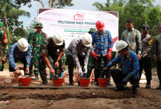 Siap Dukung Pembangunan Koperasi, Pemkab Muba Letakkan Batu Pertama KDKMP di Desa Cipta Praja