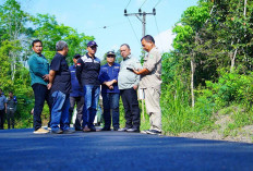 Pj Bupati H Sandi Fahlepi Tinjau Pembangunan Infrastruktur Jalan