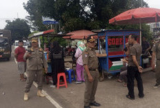 Satpol PP Muba Himbau PKL di Kecamatan Sekayu untuk Tertib Berjualan