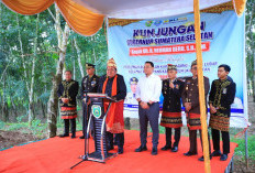 Gubernur Herman Deru Resmikan Jalan Karang Agung–Trans Lubar, Akses Warga OKUS ke OKU Timur Kian Dekat