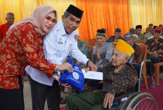 Pemkab OKI Peduli Veteran, Yatim dan Lansia