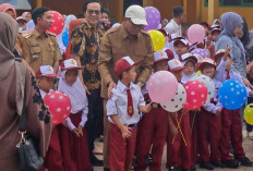 Kunjungi Sekolah, Wabup Ogan Ilir Tekankan Nilai-Nilai Pancasila 