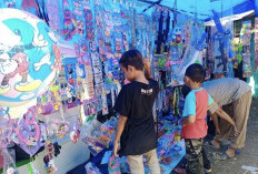Lapak Mainan Laris Lagi Pasca Lebaran, Omzet Mulai Mengalir