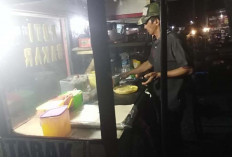 Tetap Utamakan Cita Rasa, Pelanggan Roti Bakar di Sanga Desa Bertahan 