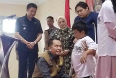 Pemprov Sumatera Selatan Serahkan Bantuan Kepada Ratusan Penyandang Disabilitas 