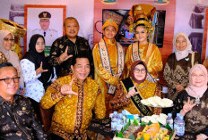 Dikukuhkan Gubernur Herman Deru, Hj Patimah Toha Jadi Bunda Literasi Muba 