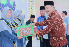 Wabup Muba Hadiri Wisuda Santri Berprestasi di Pesantren Assalam Islamy Sungai Lilin