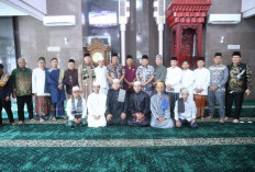 Safari Jumat Wagub Cik Ujang, Perkuat Ukhuwah dan Dekatkan Pemerintah dengan Rakyat