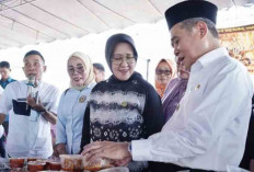 Wabup Ogan Ilir Buka Pasar Bedug Ramadan Perdana di Kecamatan Tanjung Raja