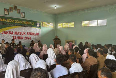 Berikan Edukasi Hukum, Kejari OKI Jalankan Jaksa Masuk Sekolah Kunjungi SMK Negeri 1 Lempuing Jaya 