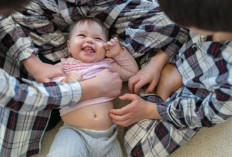 Manfaat Tummy Time untuk Perkembangan Bayi