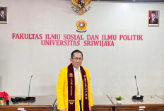 Kepala Bappeda Muba Tuntaskan Studi Doktor Administrasi Publik dalam Waktu 3 Tahun