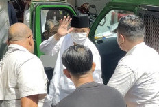  Alex Noerdin Hadiri Sidang Eksepsi Kasus Pasar Cinde, Simpatisan Padati Pengadilan
