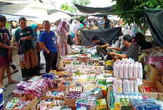 Sehari Keuntungan Jutaan Rupiah, Pedagang Pasar Kalangan di Sanga Desa 