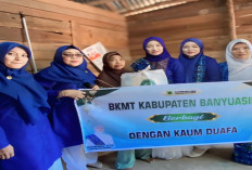 BKMT Banyuasin Santuni Kaum Dhuafa 