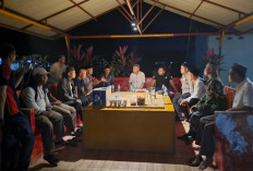  Ratusan Warga Geruduk Polsek Gelumbang, Tuntut Pembebasan Terduga Pelaku Penganiayaan Pencuri  