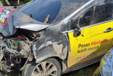 Diduga Mabuk, Pengemudi Xpander Tabrak Empat Mobil di Kertapati