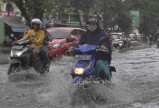 Detik-Detik Pergantian Tahun, Kota Palembang Terendam Banjir Setelah Diguyur Hujan Deras