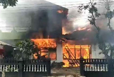Saat Proses Penghitungan, Warga Dikejutkan Ada Rumah 2 Lantai Ludes Terbakar