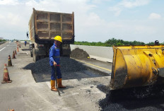 Ditargetkan Selesai H-7 Idulfitri 1445 H, Perbaikan Jalan Ruas Tol Kayuangung-Palembang
