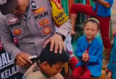 Polisi Sahabat Anak: Aksi Cukur Rambut Gratis Polsek Sanga Desa di SDN Ngunang