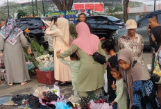 Momen Pelantikan PPPK di Muba, Dimanfaatkan Pedagang Buket Bunga 