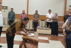 Hadapi Pilkada Serentak 2024, Pj Bupati Muara Enim Ingatkan Camat, Lurah Harus Netral 