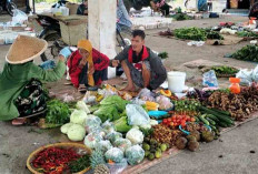 Jelang Ramadan 1445 Hijriyah, Harga Sayuran di Pasar Kalangan Masih Terpantau Normal