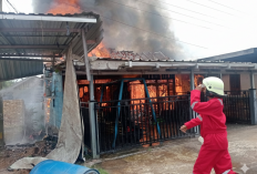 Kebakaran Hanguskan Tiga Rumah di Soak Baru Sekayu, Kerugian Capai Ratusan Juta