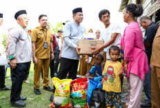 Kebahagiaan Keluarga Romi: Bupati Muba Ulurkan Bantuan Tanah Pribadi   