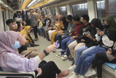 Selama Ramadan, Boleh Makan dan Minuman Ringan Batalkan Puasa di LRT 