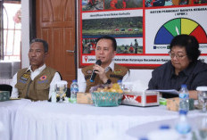 Pj Gubernur  Bersama Menteri LHK, Gelar Rapat Penanganan Karhutla di Kabupaten OKI  