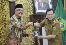 Pj Gubernur Elen Setiadi  Paparkan Program Unggulan  Di Hadapan Komisi VIII DPR RI Saat Reses di Palembang