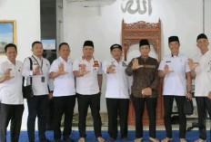 Luar Biasa, Pj Bupati Empat Lawang Pimpin Pengajian Rutin ASN di Masjid 