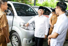 Pj Bupati Musi Banyuasin Salurkan Bantuan Pokir Dewan  Serap Tenaga Kerja 