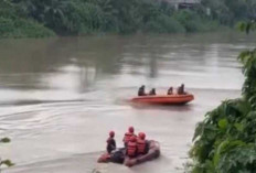 Bocah 3,5 Tahun Hanyut di Sungai Lematang, Tim Gabungan Lakukan Pencarian