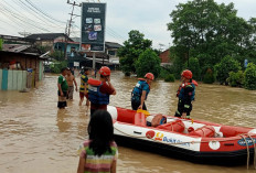 Lalulintas Lumpuh, Banjir Sungai Enim Rendam Rumah di Lawang Kidul 