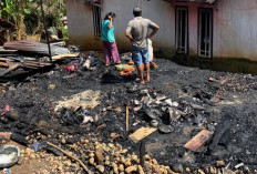  Pulang Melayat, Warga Jayaloka Dapati Rumahnya Tinggal Puing