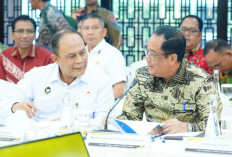 Wagub Cik Ujang Dukung Legalisasi Sumur Minyak Rakyat untuk Kesejahteraan Daerah