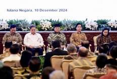 Pj Gubernur Elen Setiadi Terima  Langsung DIPA dan Daftar Alokasi Transfer Ke Daerah TA 2025 