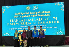 Momen Langka: Empat Anak Profesor Wisuda Bersamaan di Pondok Pesantren Raudhatul Ulum Sakatiga
