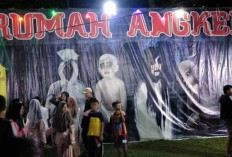 Kumpulan ‘Hantu’ Ada di Desang Ngulak III Sanga Desa, Pasar Malam 