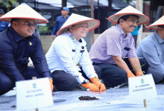 Serius Kendalikan Inflasi, Pj Gubernur Elen Setiadi Luncurkan Gerakan Tanam Cabai dan Bawang Merah Serentak 