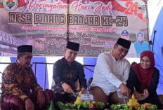 Meriahnya Peringatan HUT Ke-24 Desa Pinang Banjar