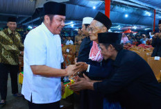 Herman Deru Hadiri Haul Ulama di Lebak Rejo: Pesantren Adalah Pilar Pembentuk Karakter Bangsa
